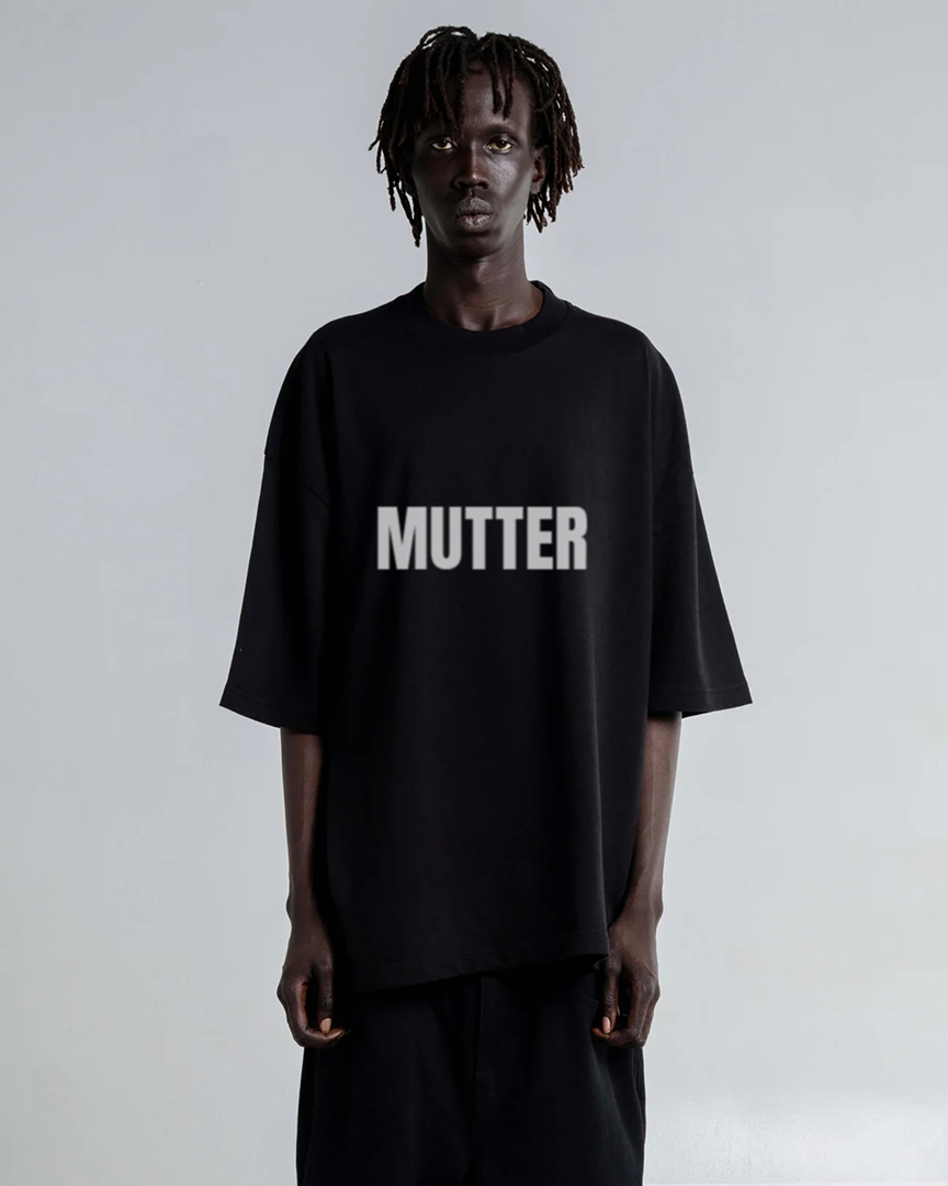 MUTTER Tee